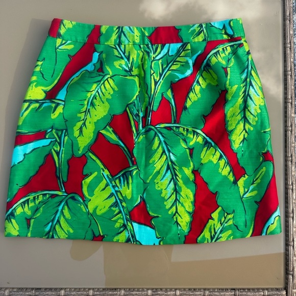Vineyard Vines 8 banana leaf Green and Red Mini Skirt - Picture 3 of 6